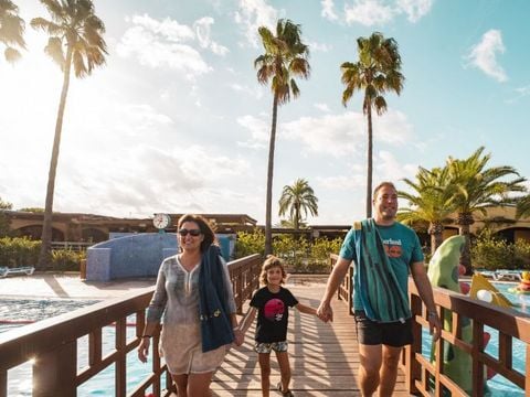 Camping Stel - Roda de Bara - Camping Tarragona - Image N°2