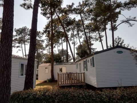 MOBILHOME 6 personnes - 4/6 places