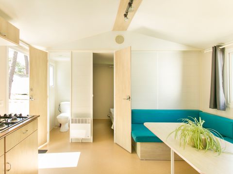 MOBILHOME 6 personnes - 4/6 places