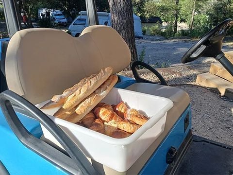 Camping Le Cézanne - Camping Bouches-du-Rhône