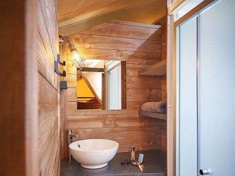 Tente en toile et en bois 5 personnes - Lodge sur pilotis Confort River View