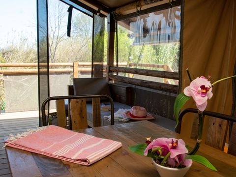 TENTE TOILE ET BOIS 7 personnes - Lodge Kenya Premium + bain nordique