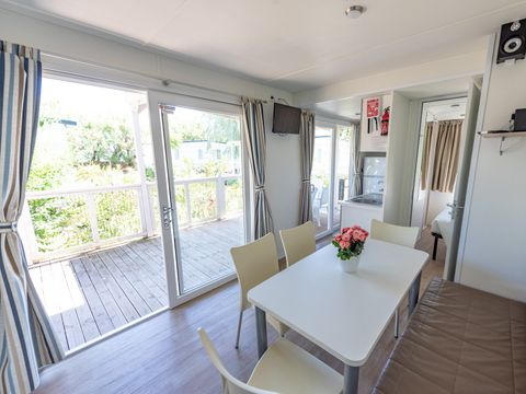 LODGE 4 personnes - Lodge Deluxe Family