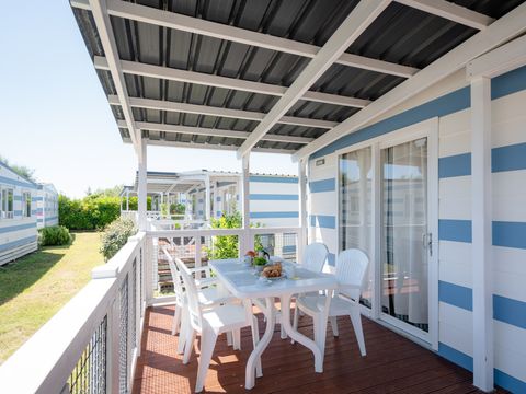 LODGE 4 personnes - Deluxe A