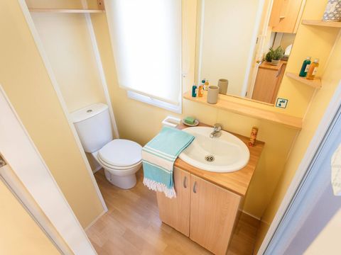MOBILHOME 4 personnes - Mobil-home | Classic | 2 Ch. | 4 Pers. | Terrasse surélevée