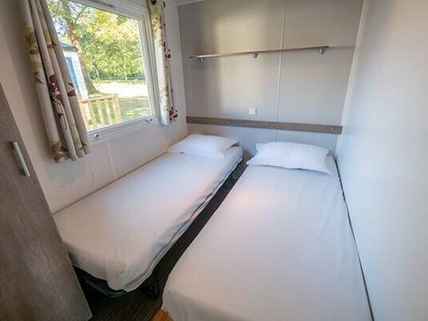 MOBILHOME 5 personnes - Mobil-home | Comfort | 2 Ch. | 5 Pers. | Terrasse surélevée | 2 SDB | Clim.