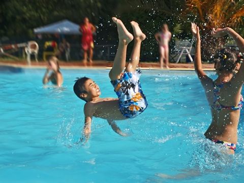 Camping Domaine Papillon - Camping Lot