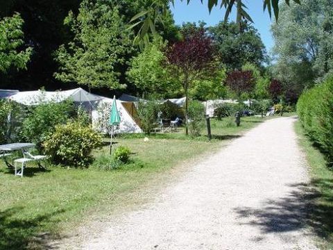 Camping Domaine Papillon - Camping Lot - Image N°14