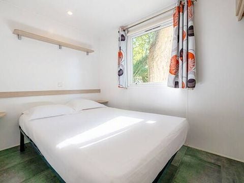 BUNGALOW 6 personnes - Mobil-home | Comfort | 3 Ch. | 6 Pers. | Terrasse surélevée | Clim.