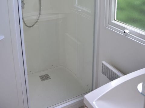 MOBILHOME 4 personnes - Mobil-home Confort 25m² 2 chambres + TV 4 pers