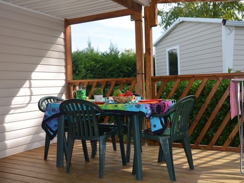 MOBILHOME 4 personnes - Mobil-home Confort 25m² 2 chambres + TV 4 pers