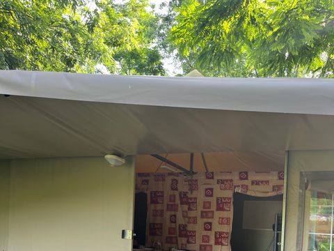 BUNGALOW TOILÉ 4 personnes - Tentes Toilées Standard 25m² 2 chambres sans sanitaire 4 pers