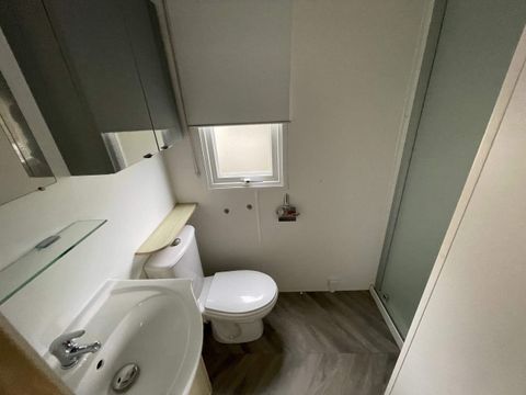 MOBILHOME 6 personnes - Mobile-home Premium 40m² CLIMATISÉ 3 chambres + 2 Salles De Bain + TV + Lave Vaisselle + Plancha 6/8 pers