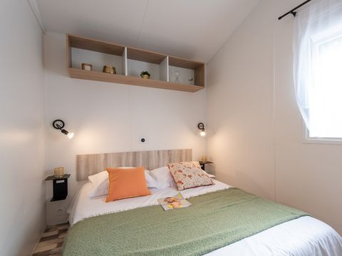 MOBILHOME 5 personnes - COTTAGE - 2 Chambres - TV