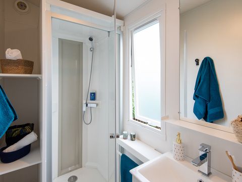 Mobilhome 5 personnes - COTTAGE - 2 chambres - CLIM - TV
