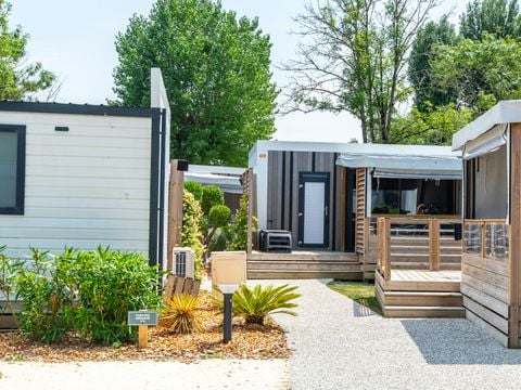 MOBILHOME 4 personnes - Otello Sabia SIGNATURE - Quartier Piéton.