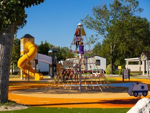 Camping Club Pontaillac Plage 4* - MS VACANCES - Camping Charente-Maritime - Image N°9