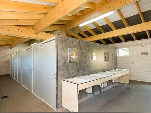 Camping Les Chèvrefeuilles  - Camping Charente-Maritime