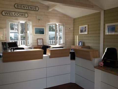 Camping Les Chèvrefeuilles  - Camping Charente-Maritime