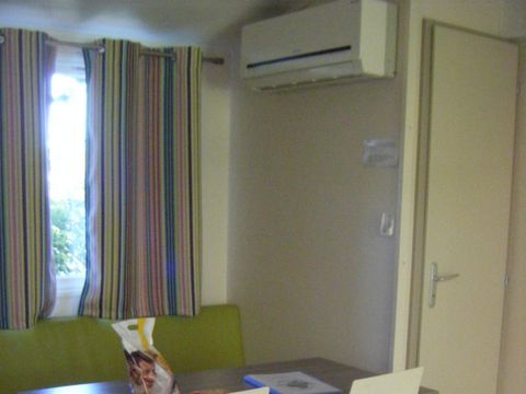 MOBILHOME 6 personnes - 4/6 places 30m² Confort +