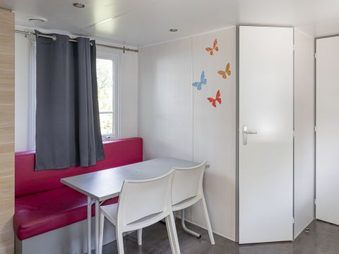 MOBILHOME 2 personnes - Confort 25m² / 1 chambre / clim