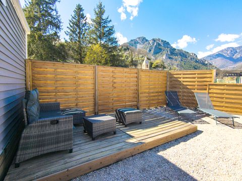 MOBILHOME 4 personnes - Supérieur 36m² / 2 chambres / 2 salles d'eau / clim