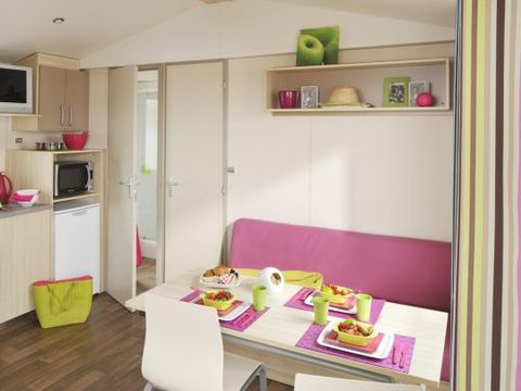 MOBILHOME 4 personnes - Côté Confort 25m² (2 chambres) + TV + Terrasse intégrée - Arrivée Samedi