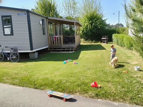 MOBILHOME 6 personnes - NEW // Mobil-home Premium 40m² (3 chambres) + Terrasse couverte + TV + Climatisation + 2SDB