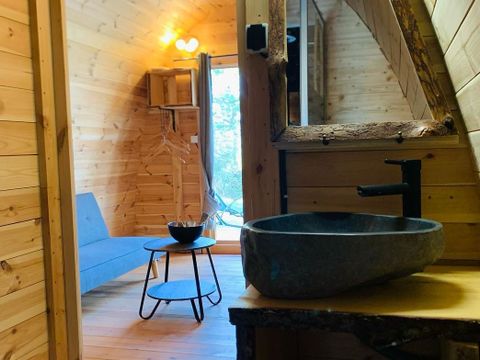 HÉBERGEMENT INSOLITE 2 personnes - POD chalet