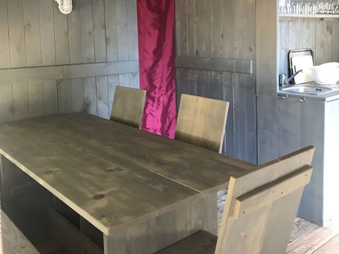 TENTE TOILE ET BOIS 5 personnes - Polari - Tente Safari + sanitaires + climatisation (5P)