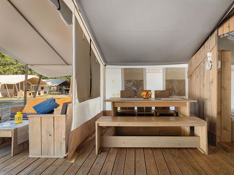 Tente en toile et en bois 5 personnes - Polari - Tente Safari de luxe