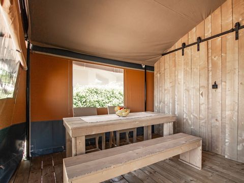 Tente en toile et en bois 4 personnes - Polari - Tente Safari + sanitaires + climatisation (4P)