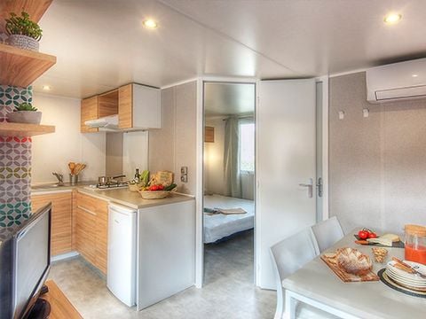 MOBILHOME 2 personnes - Comfort | 1 Ch. | 2 Pers. | Terrasse surélevée | Clim. | TV
