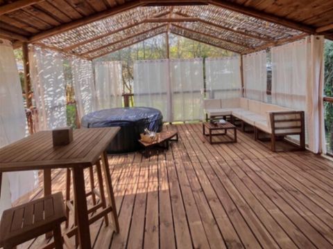 CHALET 3 personnes - Cabane Jacuzzi 2 personnes