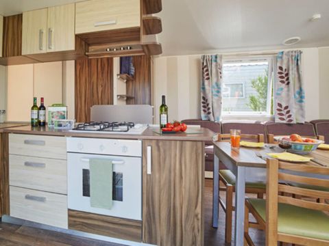 Mobilhome 8 personnes - Classic XL | 3 Ch. | 6/8 Pers. | Terrasse surélevée | Clim.