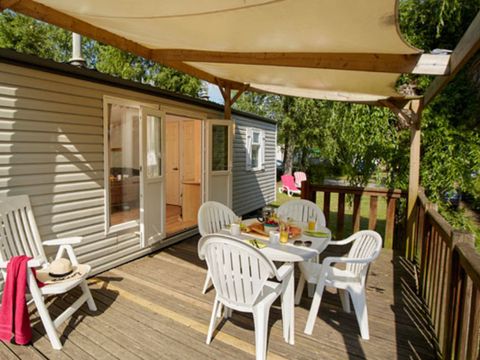Mobilhome 8 personnes - Classic XL | 3 Ch. | 6/8 Pers. | Terrasse surélevée | Clim.