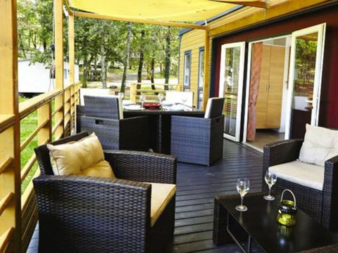 MOBILHOME 8 personnes - Ultimate | 3 Ch. | 6/8 Pers. | Terrasse surélevée | Clim. | TV