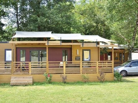 Mobilhome 6 personnes - Ultimate | 3 Ch. | 6 Pers. | Terrasse Lounge | 2 SDB | Clim. | TV