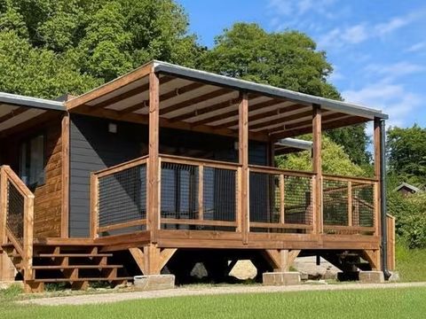 Chalet 4 personnes - Ultimate | 2 Ch. | 4 Pers. | 2 SDB | Clim. | TV