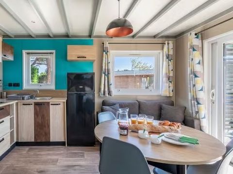 Chalet 4 personnes - Ultimate | 2 Ch. | 4 Pers. | 2 SDB | Clim. | TV