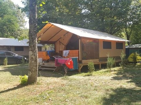 TENTE TOILE ET BOIS 5 personnes - VICTORIA LODGE - sans sanitaires 20 m²