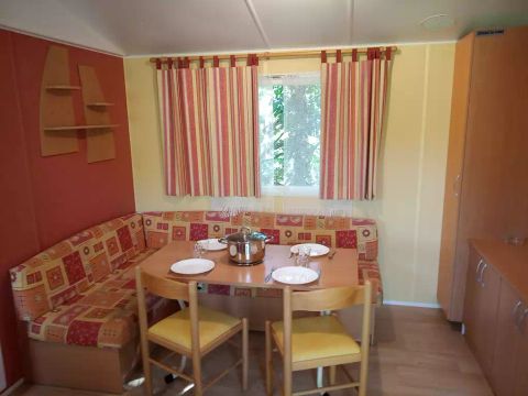MOBILHOME 6 personnes - mobil home 5/6 personnes, avec sanitaires et tv terrasse non couverte