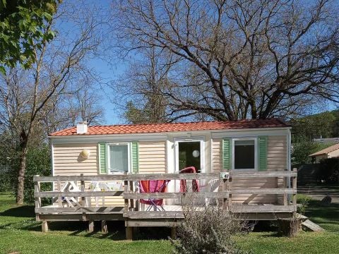 MOBILHOME 6 personnes - mobil home 5/6 personnes, avec sanitaires et tv terrasse non couverte