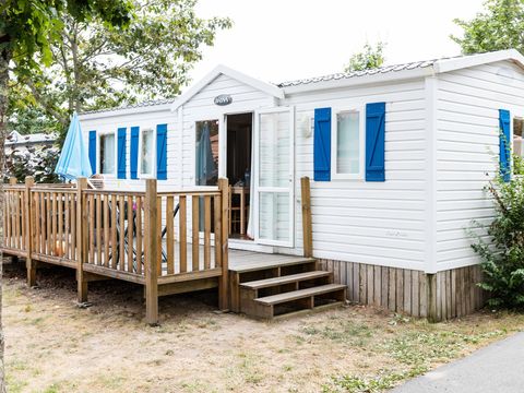 Mobilhome 6 personnes - Classic | 3 Ch. | 6 Pers. | Terrasse surélevée non couverte | 1 SDB