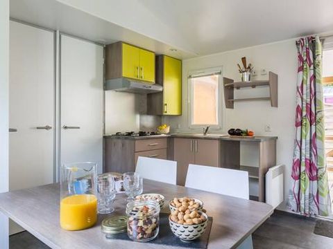 Bungalow 6 personnes - Mobil-home | Comfort | 2 Ch. | 4/6 Pers. | Terrasse surélevée non couverte