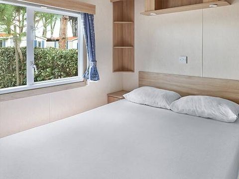 Bungalow 8 personnes - Mobil-home | Comfort | 3 Ch. | 6/8 Pers. | Terrasse surélevée non couverte
