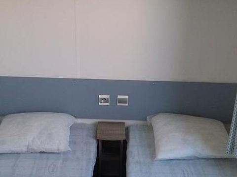 Mobilhome 4 personnes - C- Mobil-home Adriatique Climatisé - 2 chambres