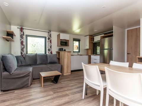 Mobilhome 4 personnes - 2 chambres - PREMIUM - CLIM - TV