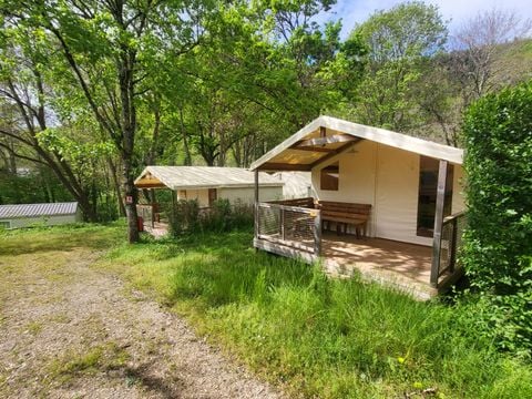 LODGE 5 personnes - Lodge Confort 2 chambres 4/5 pers Non Sanitarisé (4 adultes max + 1 enfant)