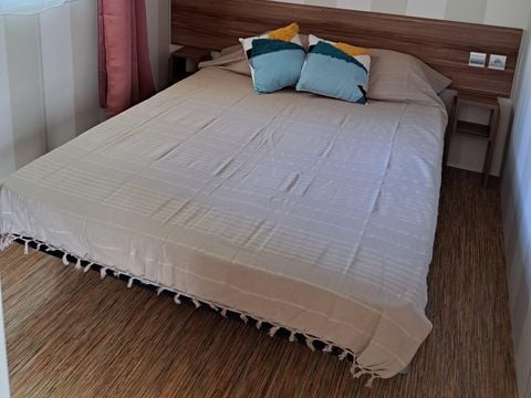 MOBILHOME 4 personnes - PRIVILEGE